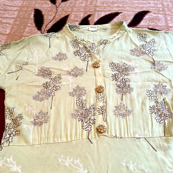 Maxi Dress - Picture 2 of 4